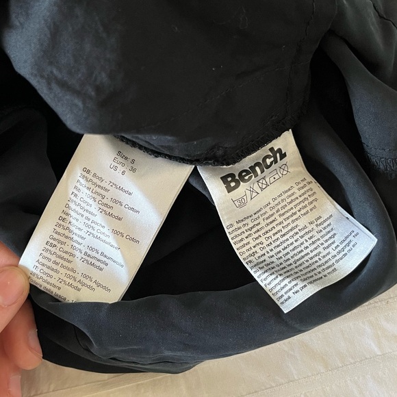 Bench Zip-up Romper - Picture 8 of 8